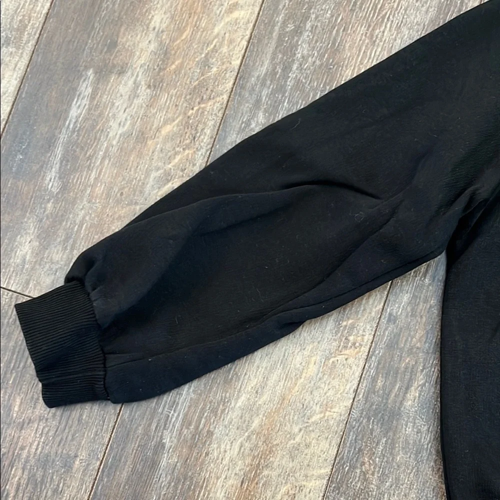 H&M Black Heart Sweatshirt